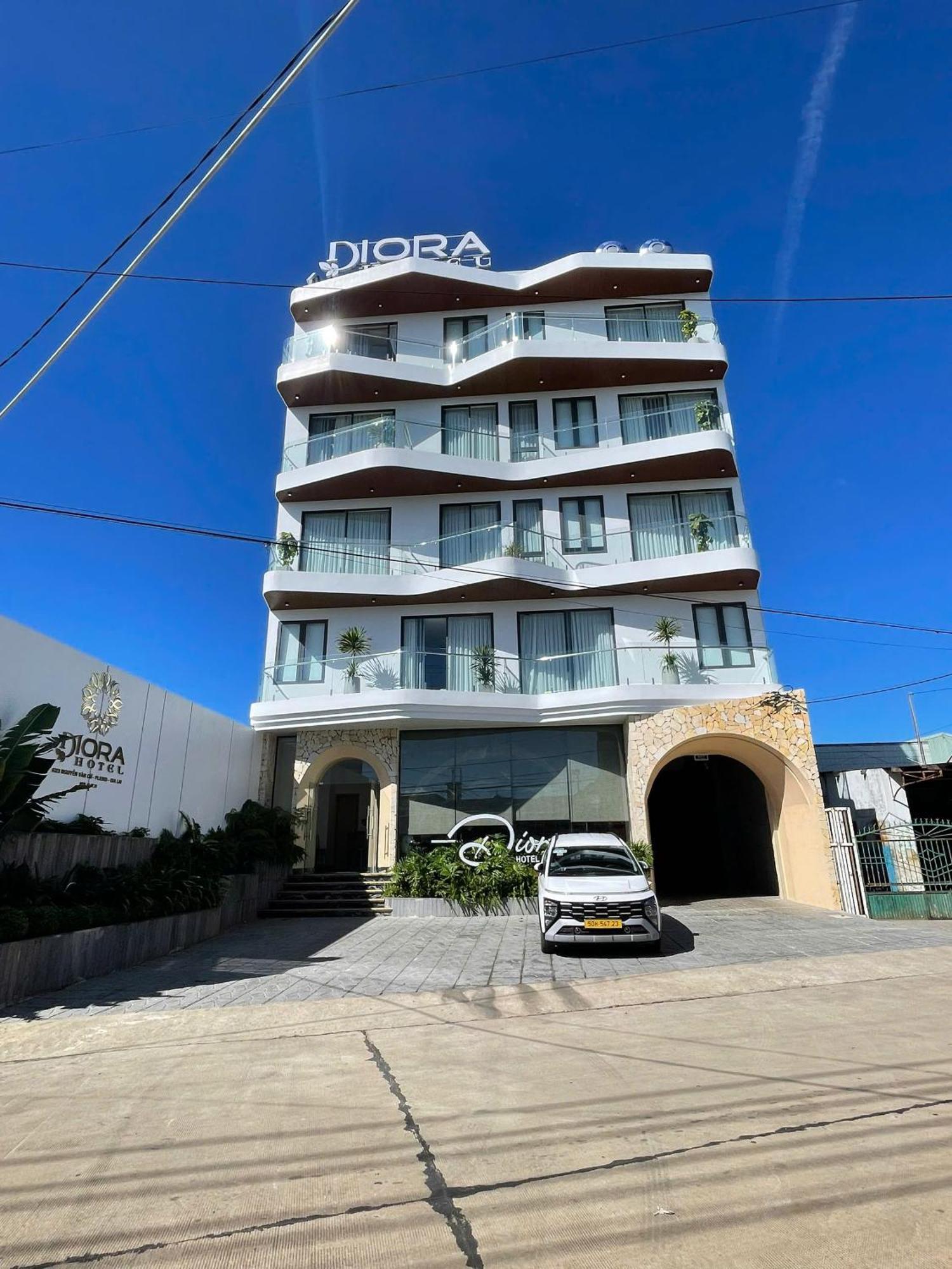 Diora Hotel Pleiku By Hos Luaran gambar