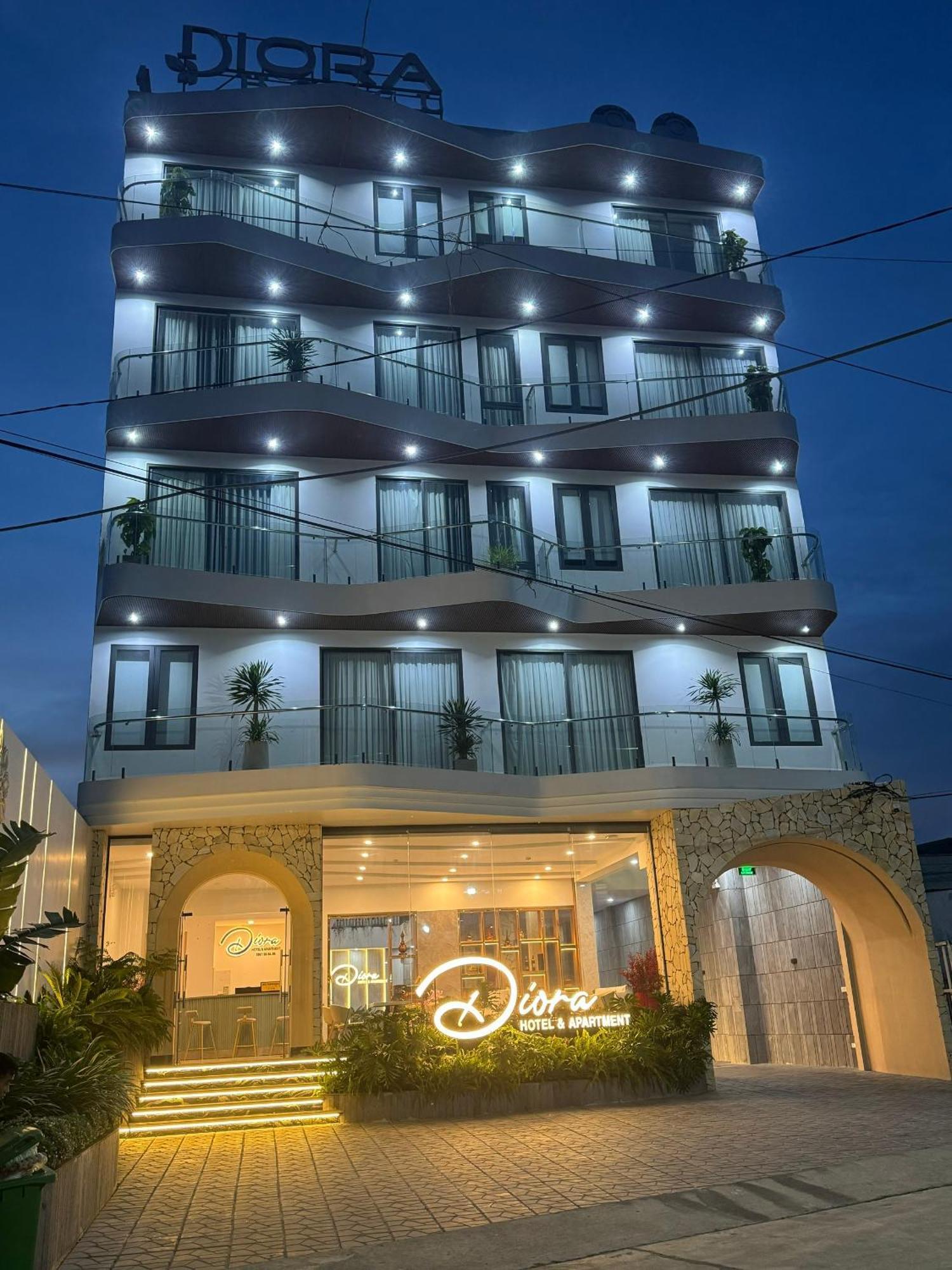 Diora Hotel Pleiku By Hos Luaran gambar